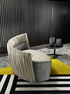 Prianera italiski minksti baldai fotelis odeon love seat (2)